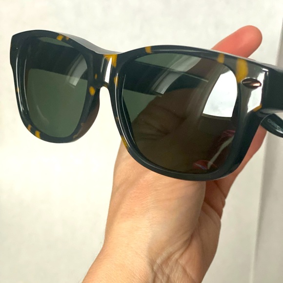 Solar Shield Polarized Sunglasses fit over glasses, tortoiseshell frames - Picture 9 of 15